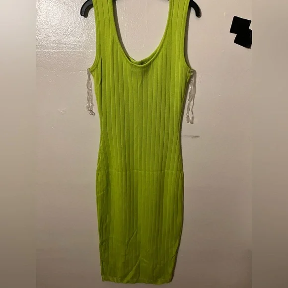 Almost Famous | Dresses | Neon Green Body Dress | Poshmark